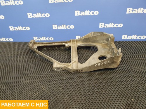 Кронштейн ящика АКБ