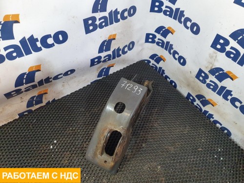 Кронштейн кабины левый