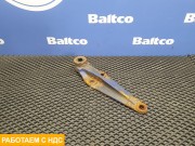 Кронштейн переднего амортизатор