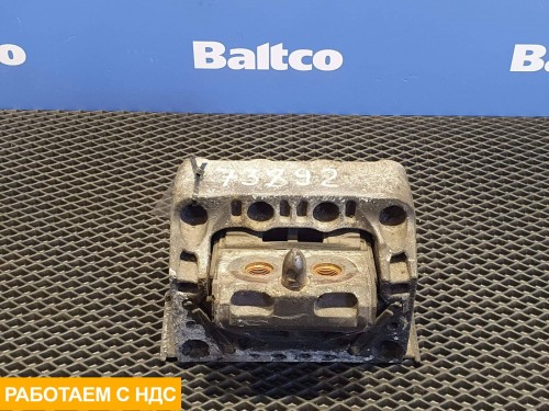 Опора двигателя