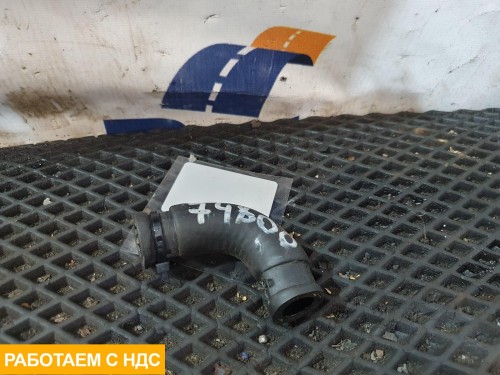 Патрубок отопителя