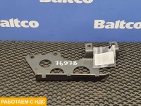 Кронштейн ускорительного клапана