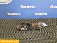 Кронштейн подножки левый